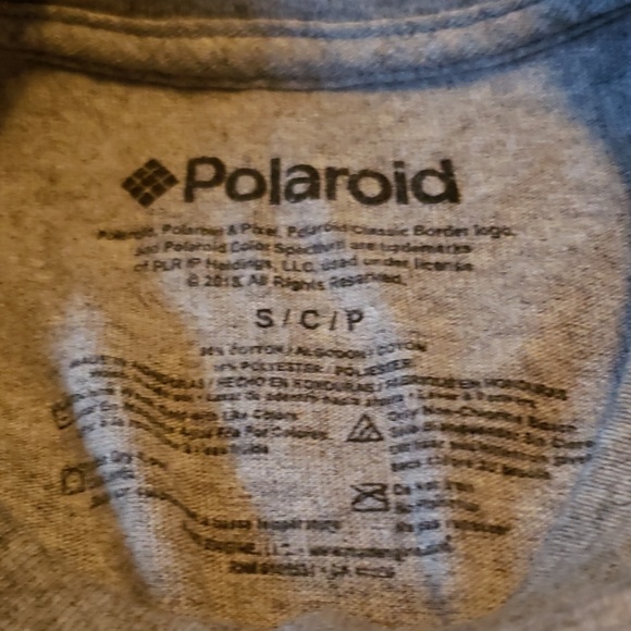 ⛔SOLD⛔ Polaroid T-Shirt - Picture 3 of 3